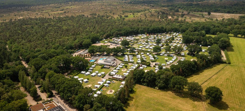 Camping de Noetselerberg is een 5 sterren camping gelegen in Nijverdal, Overijssel